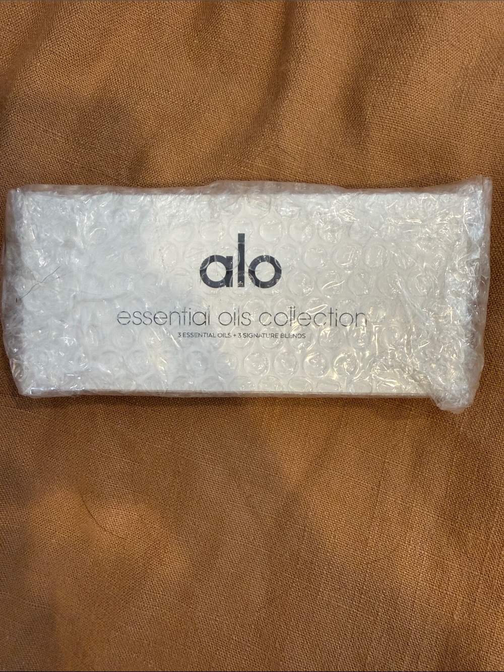 ALO Yoga White Essential Oils Collection